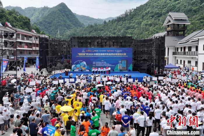 2100余名中外选手齐聚湖北