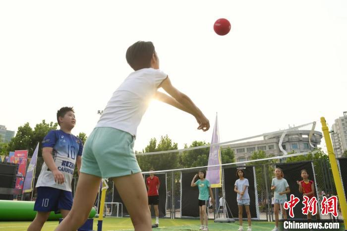 天津排球国际交流周启动 全球专家共话排球发展