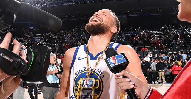 库里35分绝杀快船 勇士淘