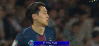 欧冠14决赛首回合巴黎圣日耳曼2-0利物浦 杜埃克